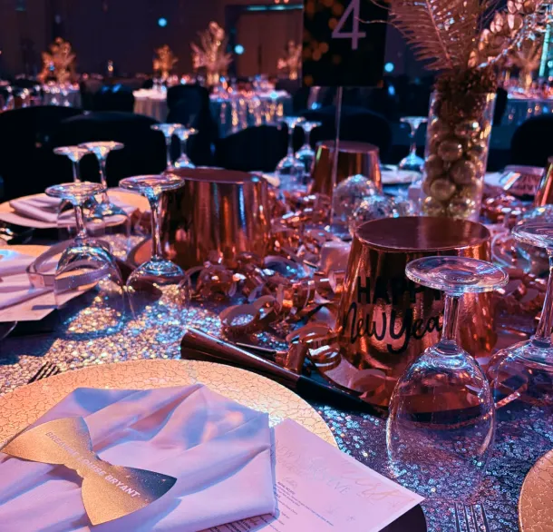 Jand Events Party Table Set